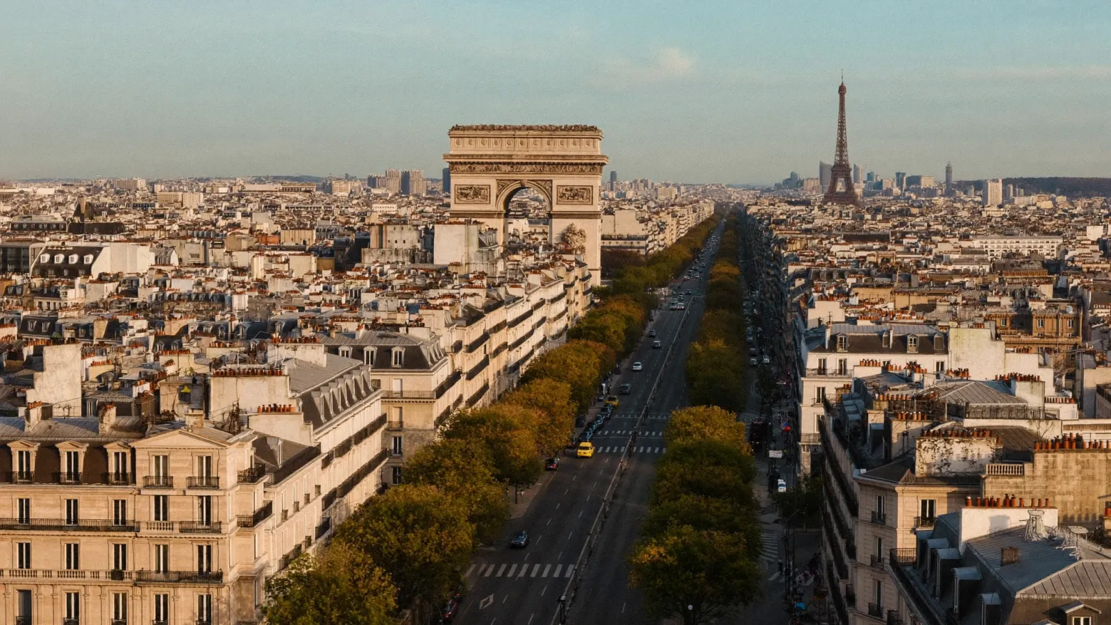 Paris 8e arrondissement (75008) : Champs-Élysées – Madeleine – Monceau